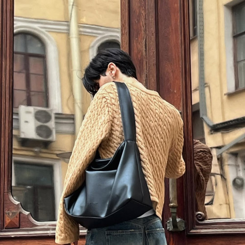 Сумка MOVE S в Instagram